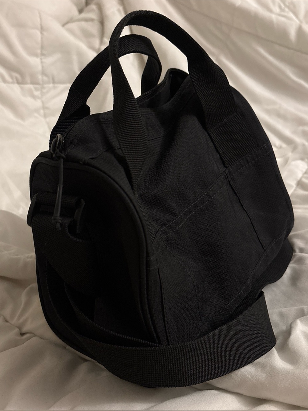 Gymshark Black Mini Carry Bag - Picture 3 of 6